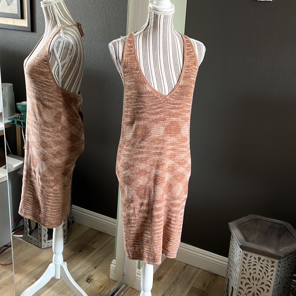 🔥1 hour sale. Wild Fable, brown sweater halter dress, large